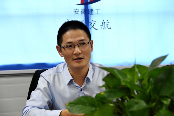 安徽交航總經(jīng)理方申柱一行至蒙城項(xiàng)目開(kāi)展決戰(zhàn)一百天活動(dòng)督查 安徽交航總經(jīng)理方申柱一行至蒙城項(xiàng)目開(kāi)展決戰(zhàn)一百天活動(dòng)督查